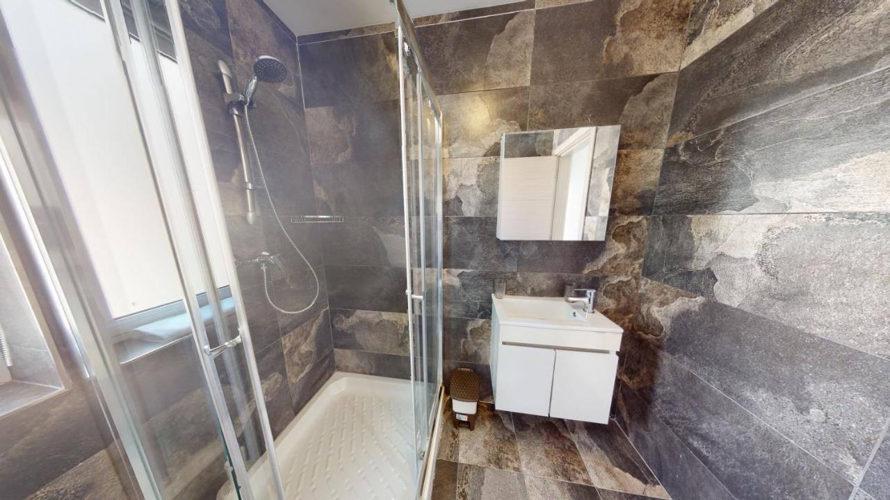 Modern apartment in Gzira Buitenkant foto