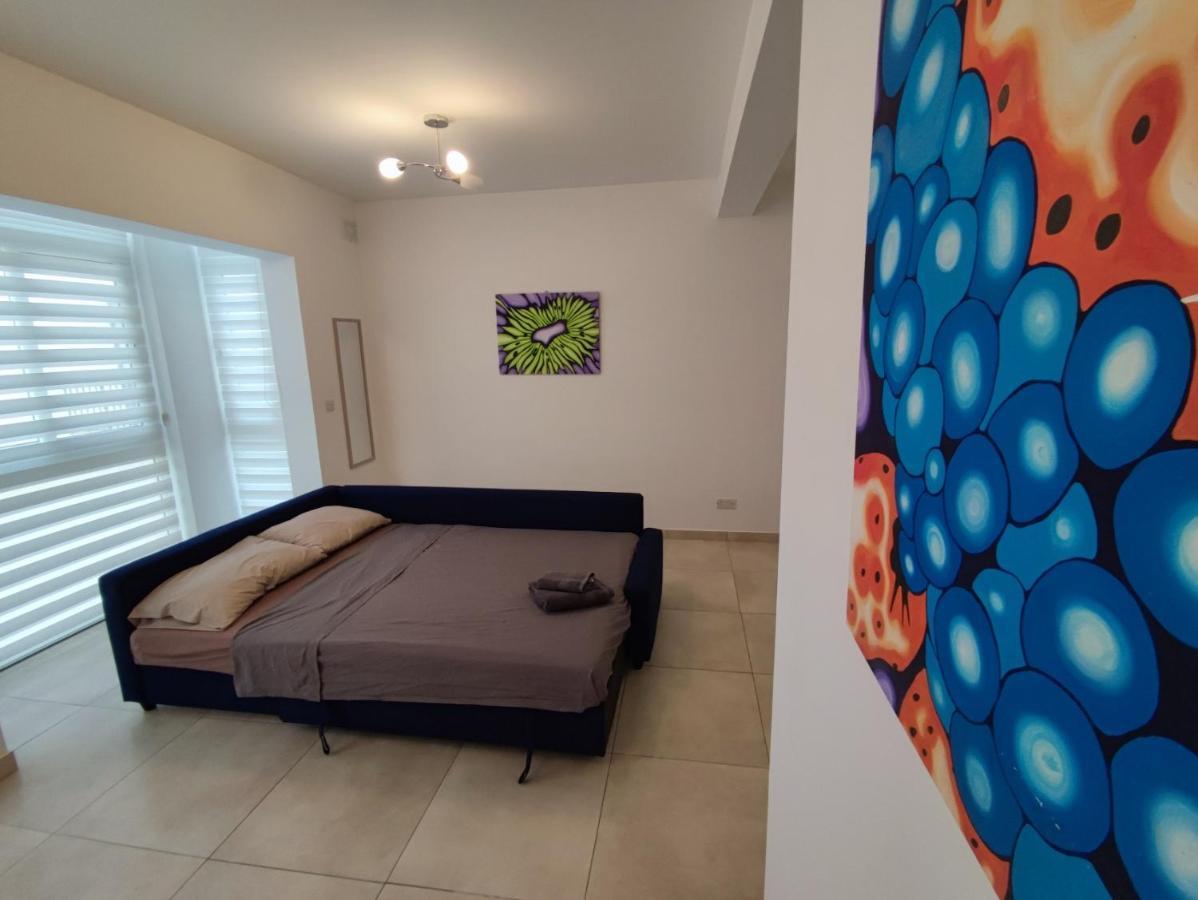 Modern apartment in Gzira Buitenkant foto
